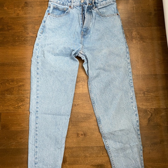 Zara jeans - Picture 1 of 14